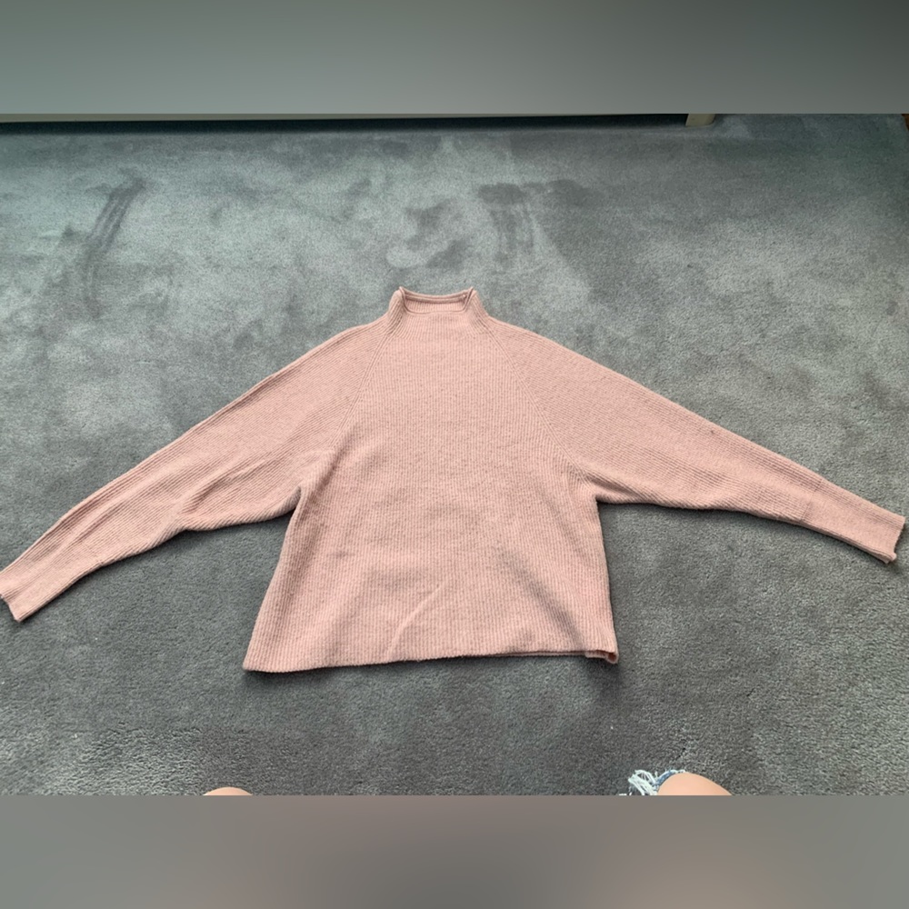 EXPRESS SWEATER